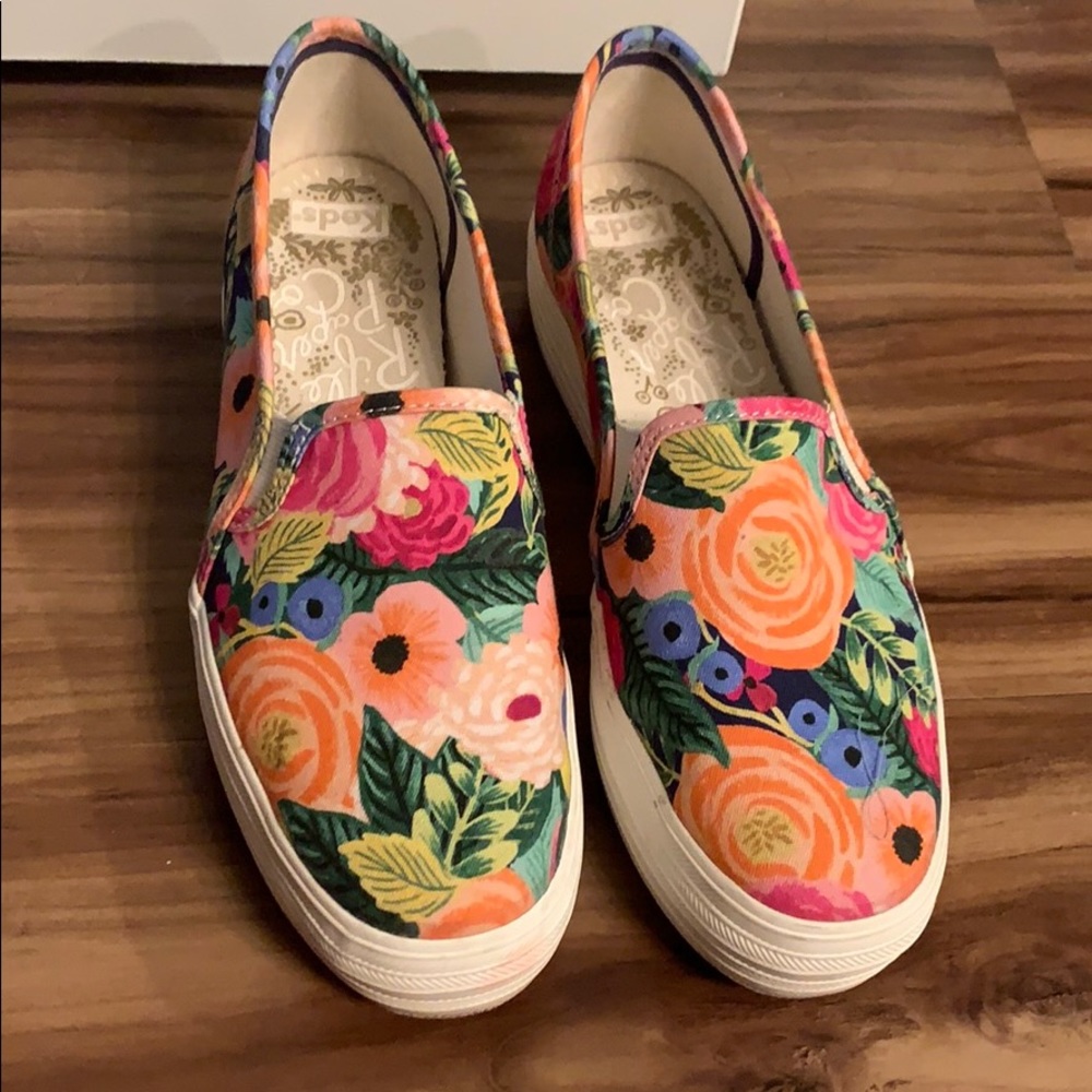 Floral slip on Keds size 7
